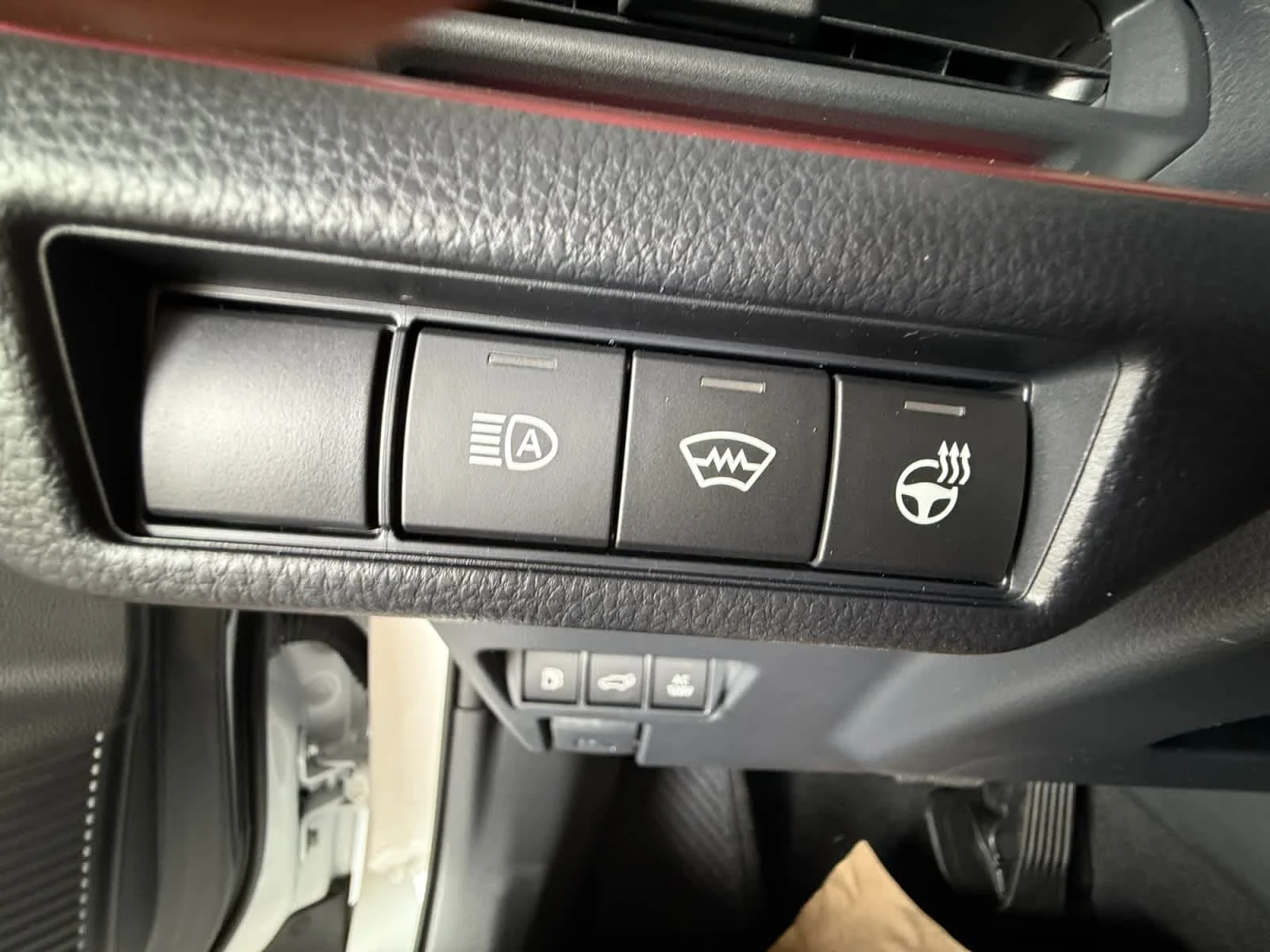 New 2026 Wind Chill Pearl Toyota XSE Premium image 20