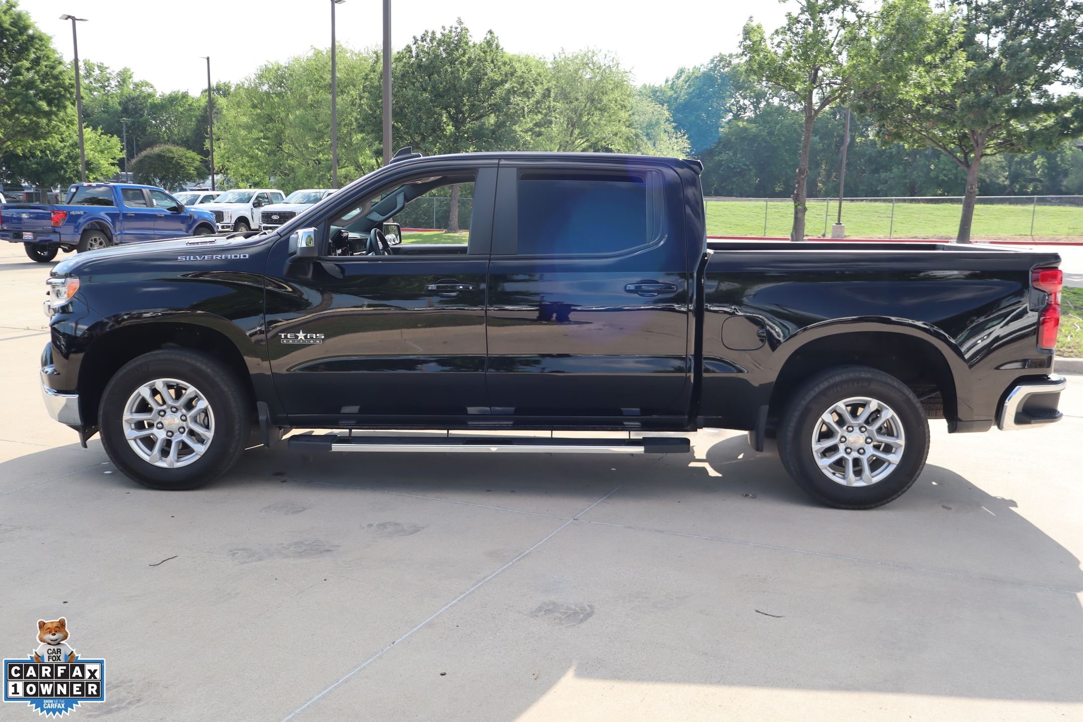 Used 2025 Black Chevrolet LT image 7