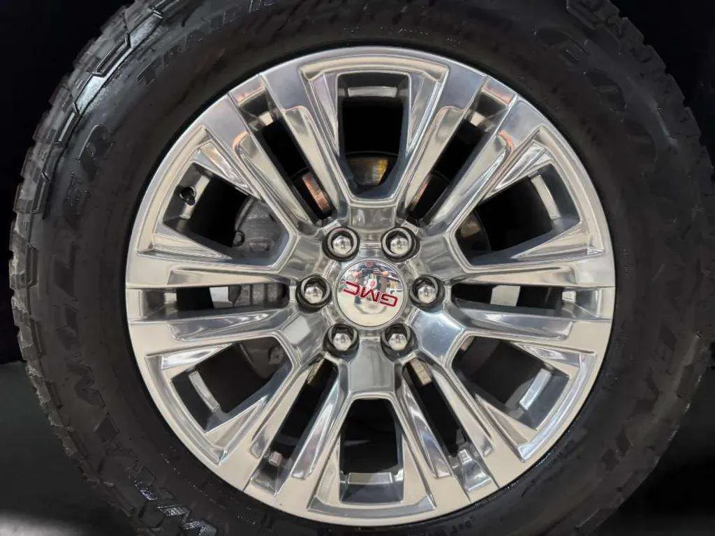Certified Used 2026 Onyx Black GMC Denali image 35