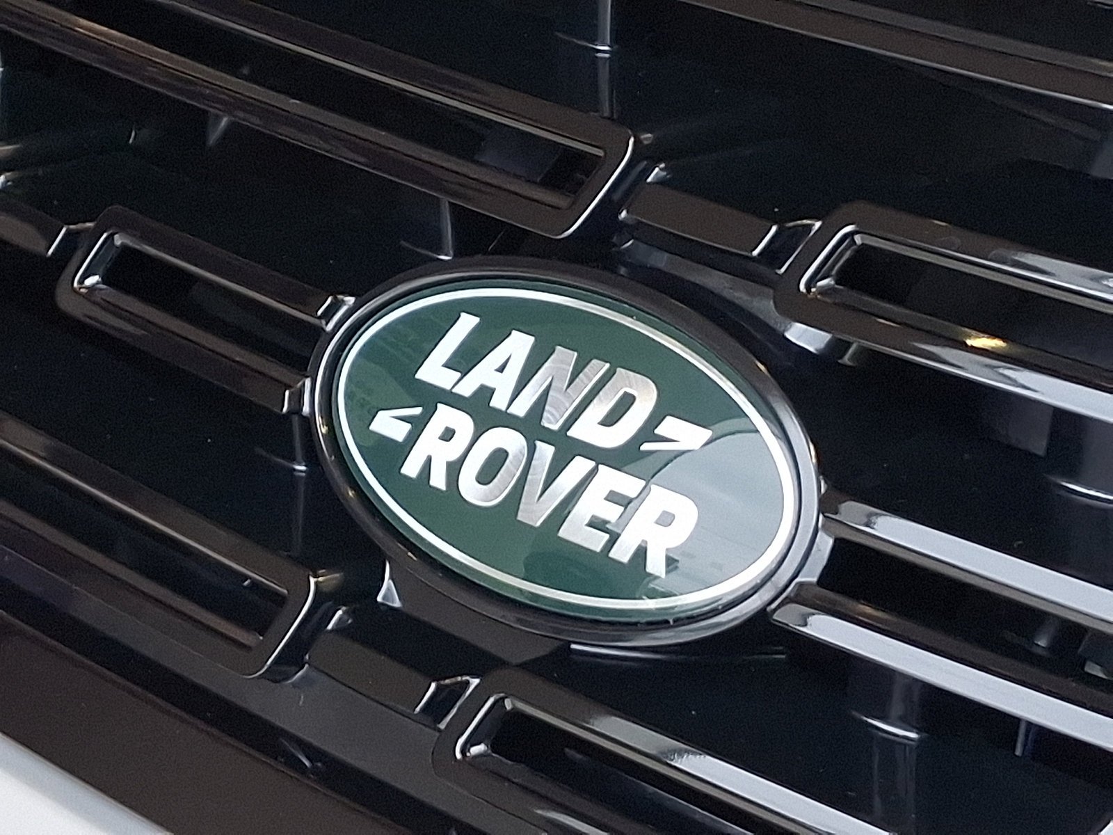 New 2026 Borasco Grey Land Rover  image 17