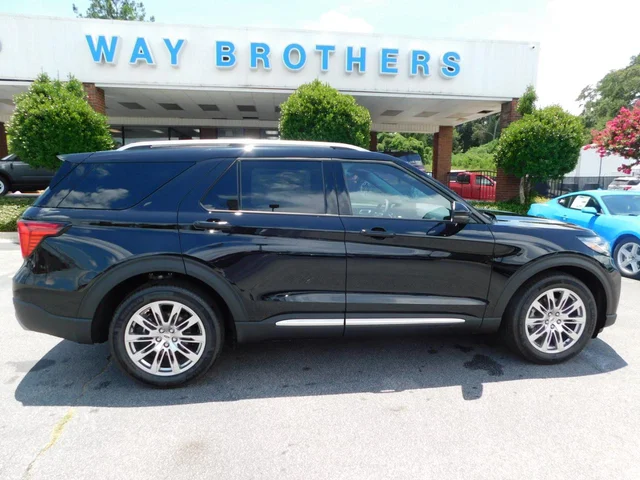 2026 Ford Explorer Platinum™