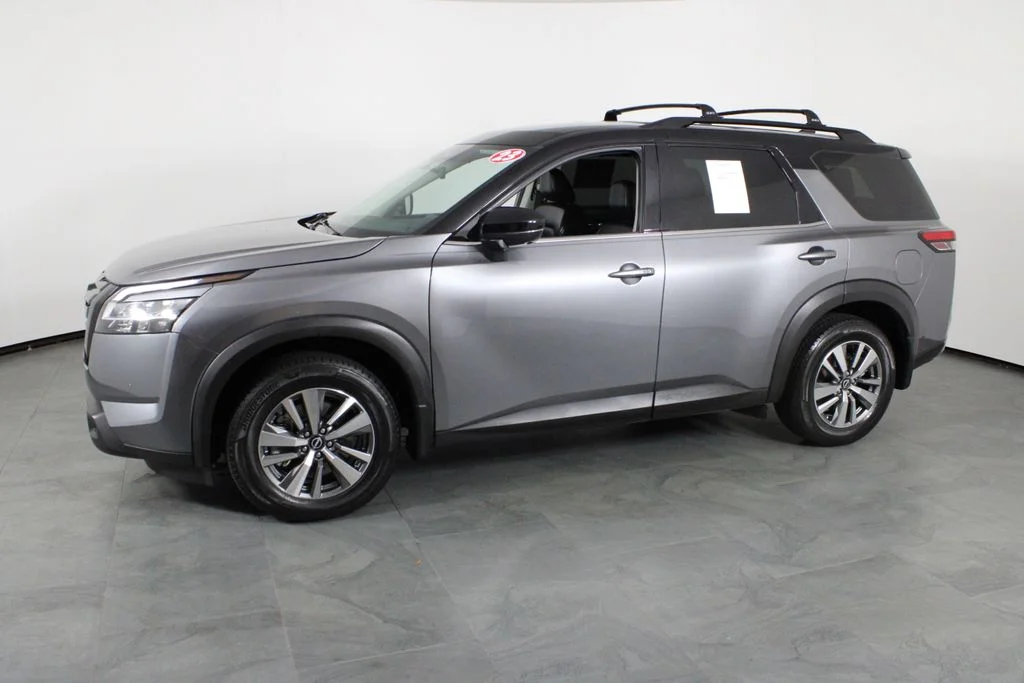 2023 Nissan Pathfinder SL - Photo 14