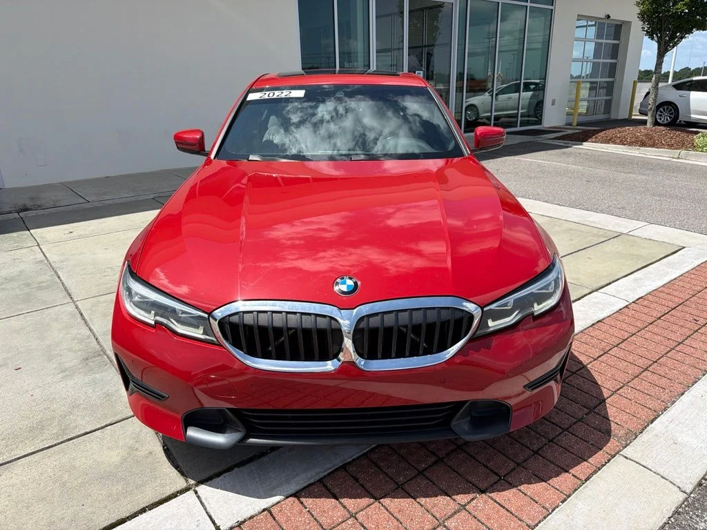 Used 2022 Red BMW 330i image 2