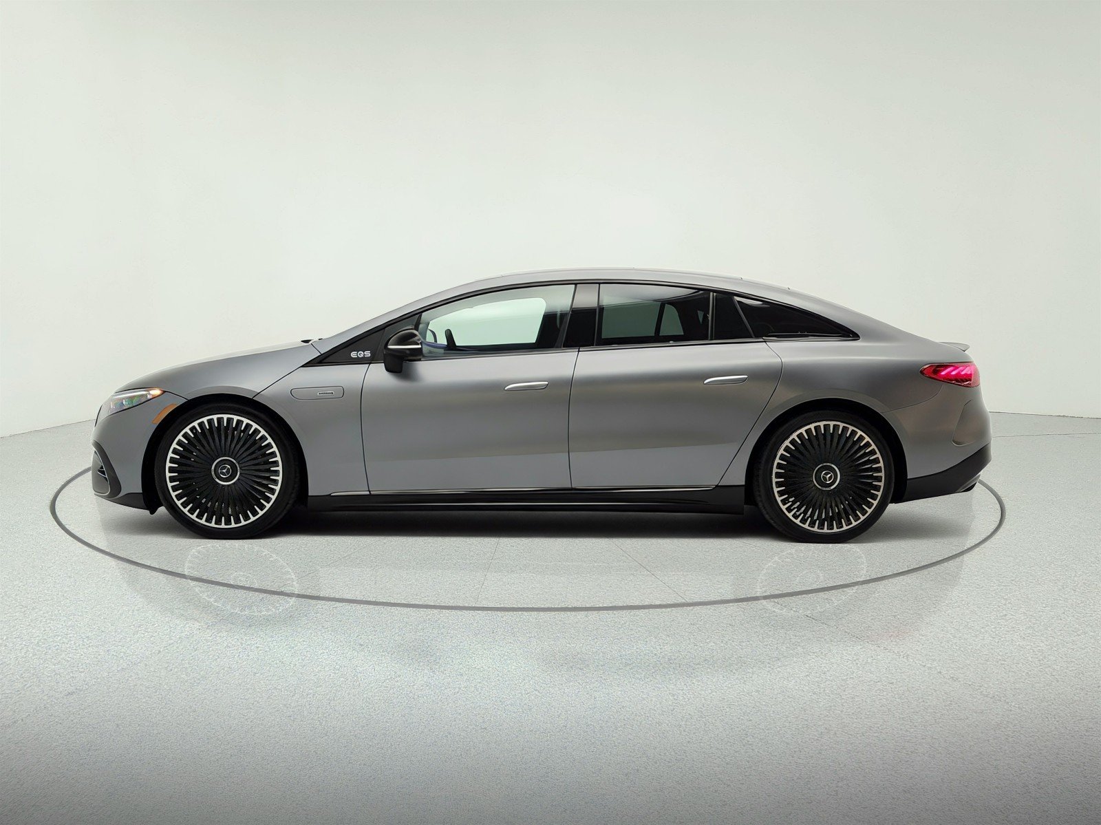 Used 2023 MANUFAKTUR Selenite Grey Magno Mercedes-Benz AMG® EQS 4MATIC+ Sedan image 8