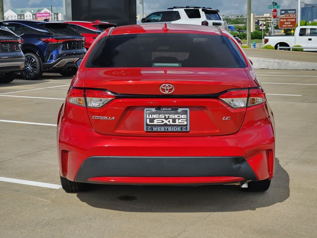 Used 2020 Barcelona Red Metallic Toyota LE image 6