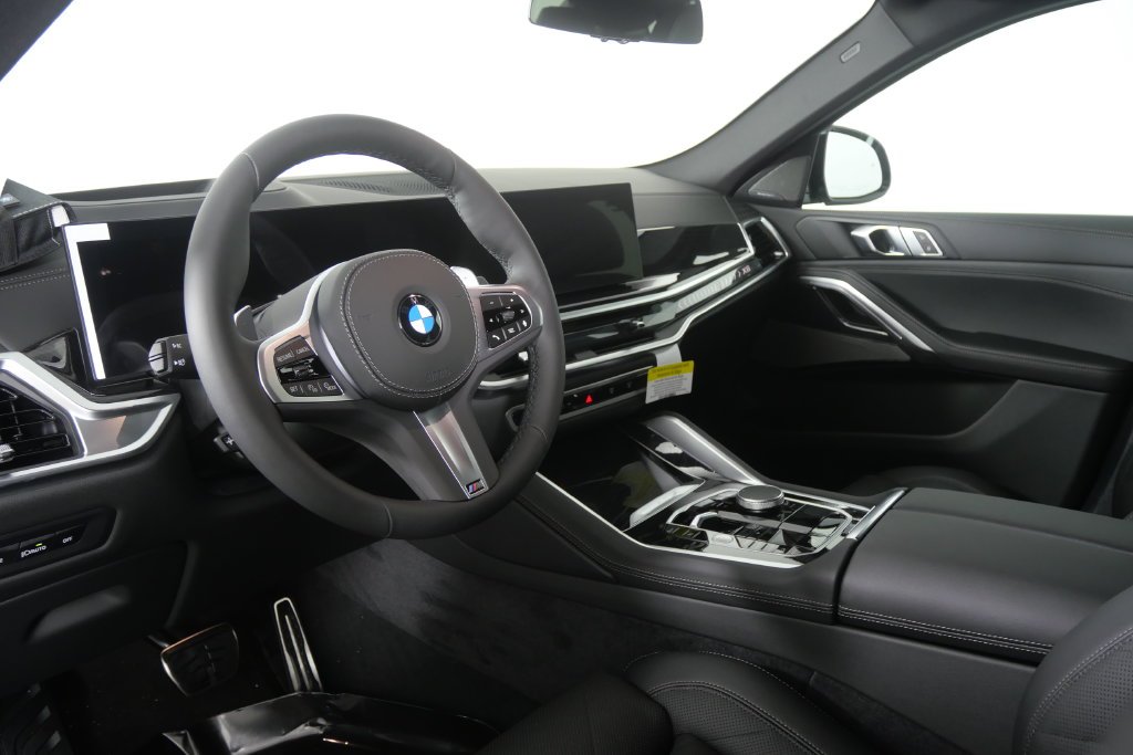 New 2027 Brooklyn Grey Metallic BMW xDrive40i image 13