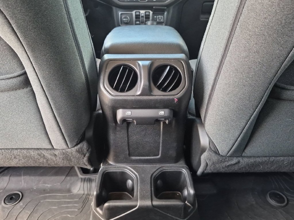 Used 2024 White Jeep Nighthawk image 37