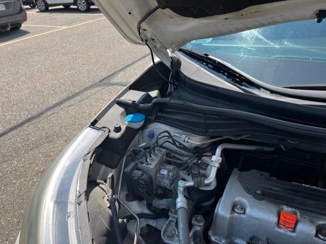 Used 2014 White Honda LX image 21