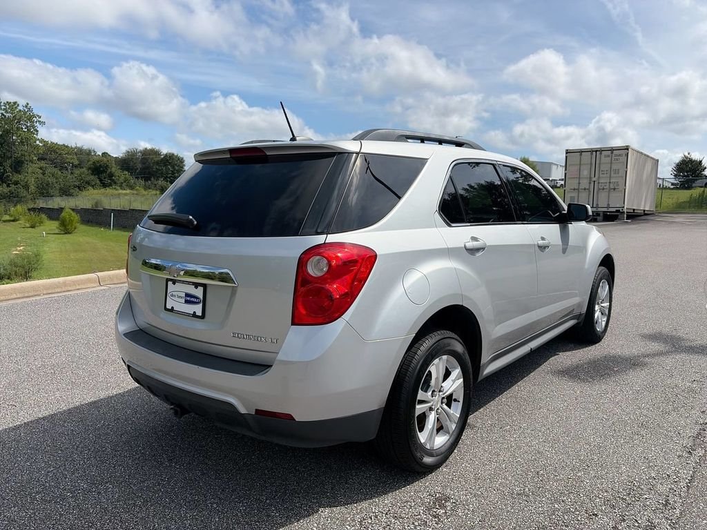 Used 2015 Silver Chevrolet LT image 4
