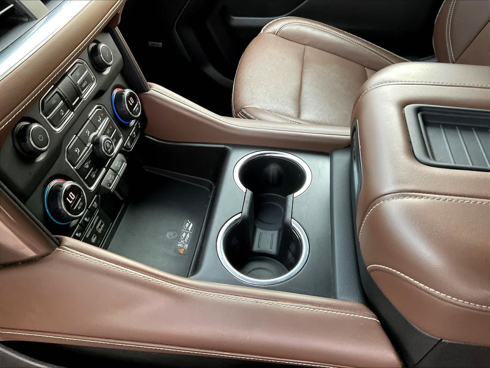 2021 Chevrolet Suburban High Country - Photo 21