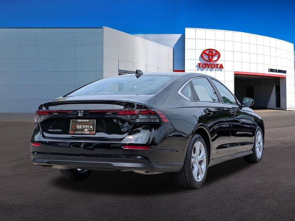 Used 2025 Black Honda LX image 10