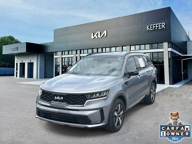 Certified Used 2023 Silver Kia S image 1