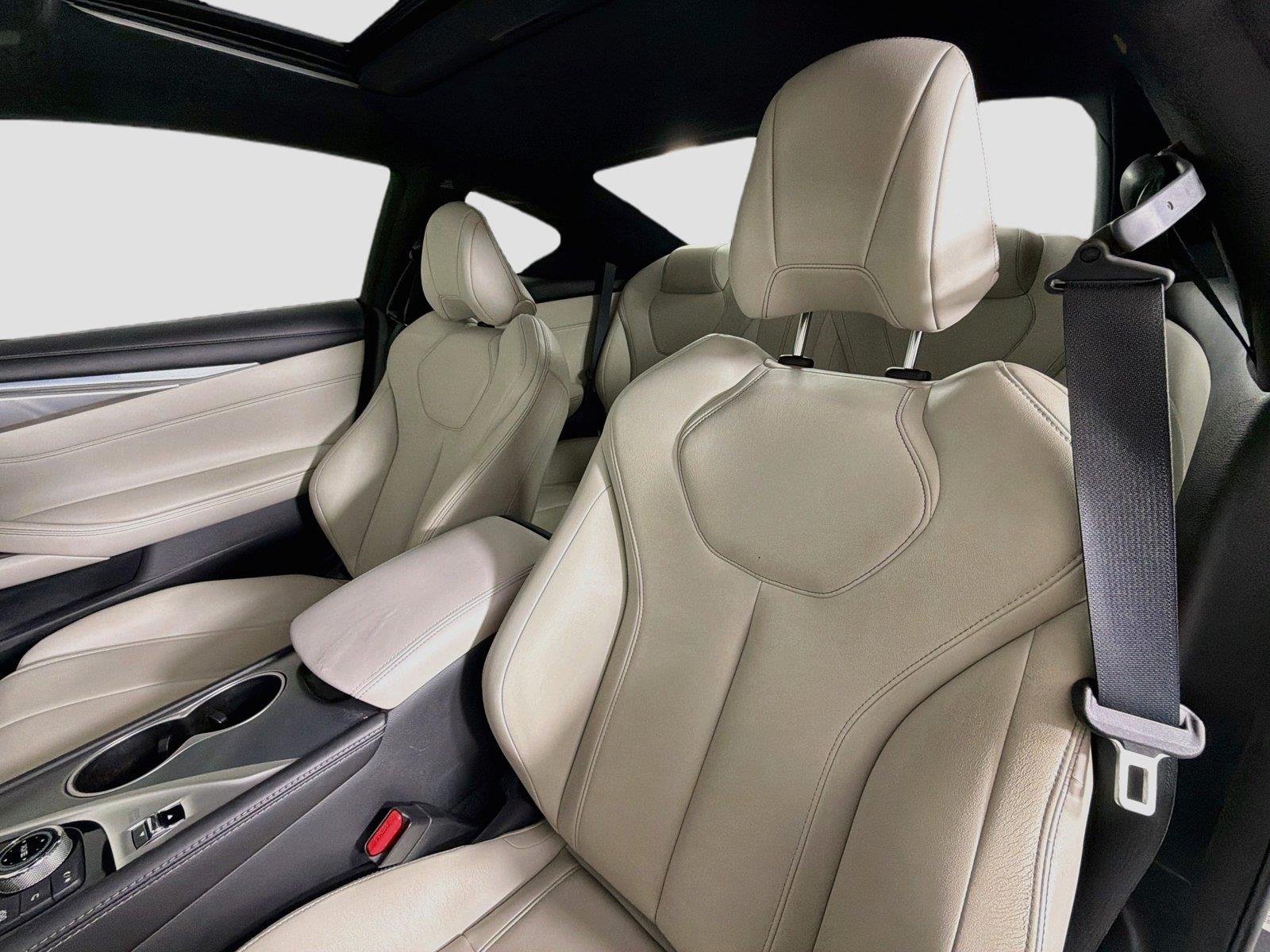 Used 2018 Graphite Shadow INFINITI 3.0t LUXE image 19