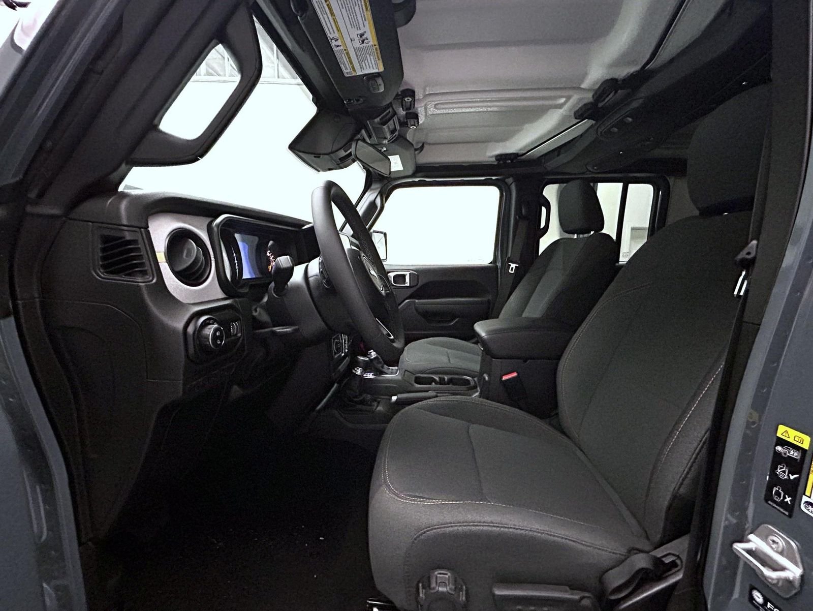 New 2026 Anvil Clearcoat Jeep Sport S image 10