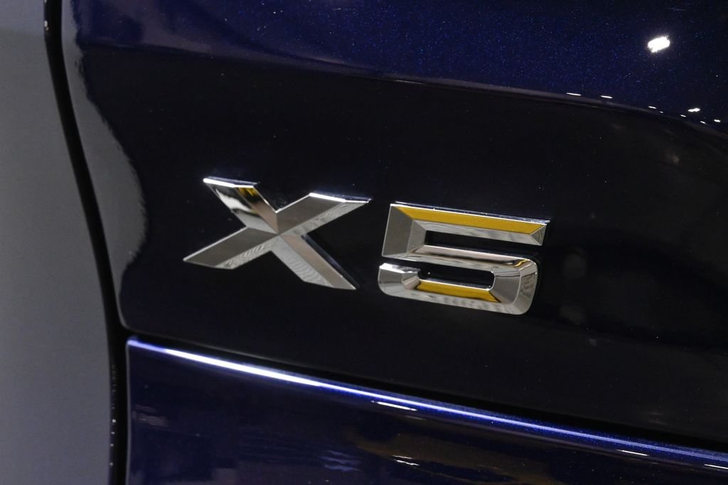 Used 2026 Blue BMW xDrive50e image 39
