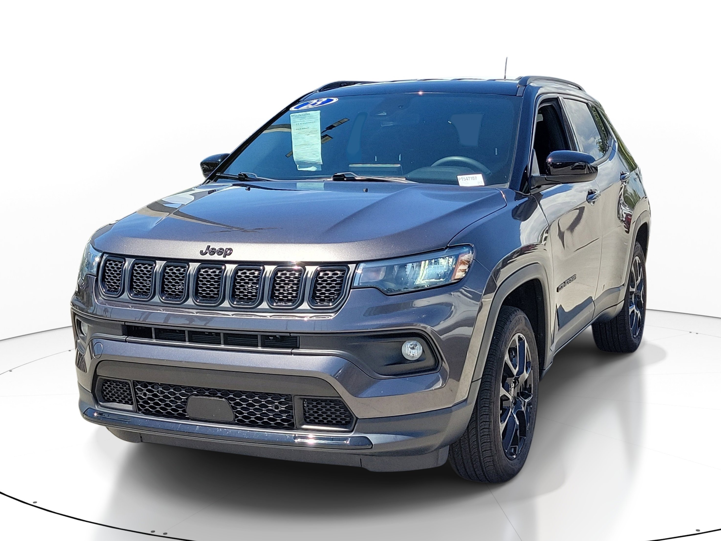 Used 2023 Granite Crystal Metallic Clearcoat Jeep Altitude image 2