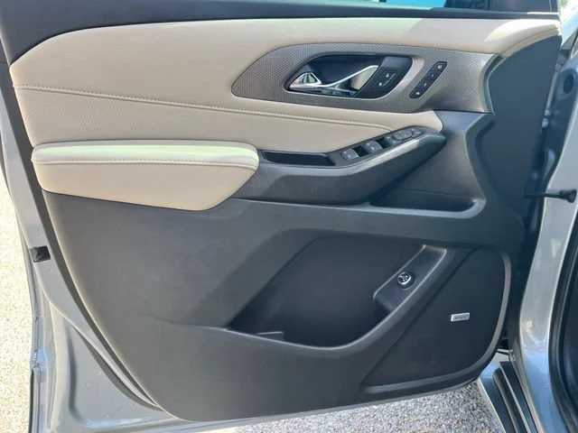 Used 2023 STERLING GRAY METALLIC Chevrolet Premier image 26