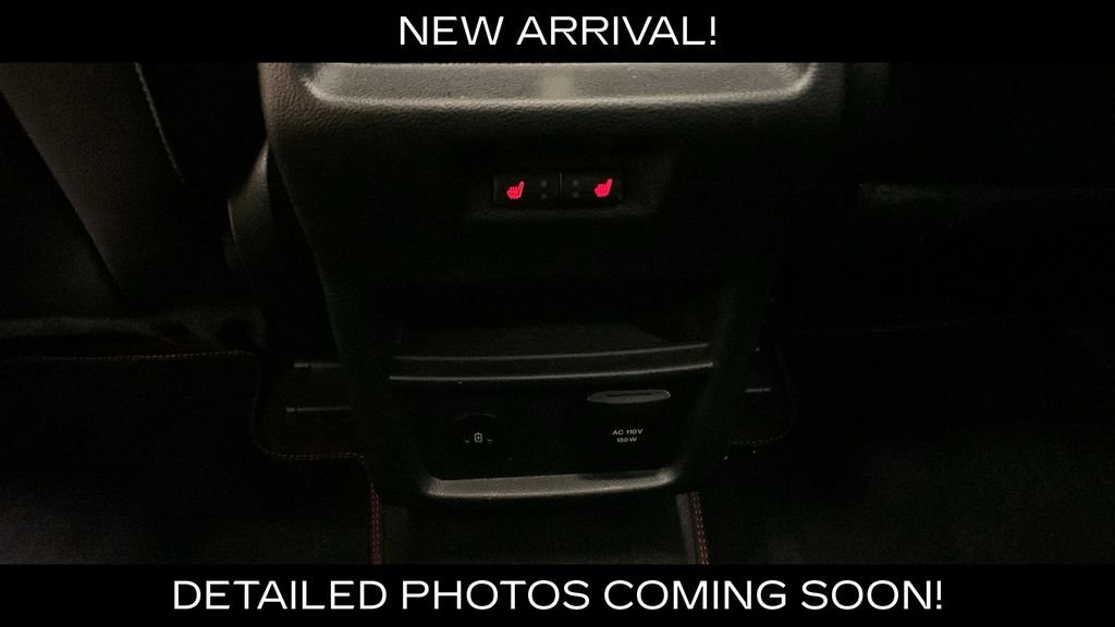 Used 2024 Silver Metallic Ford Titanium image 26