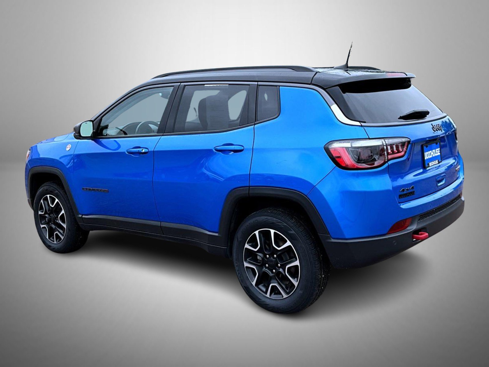 Used 2021 Blue Jeep Trailhawk image 7