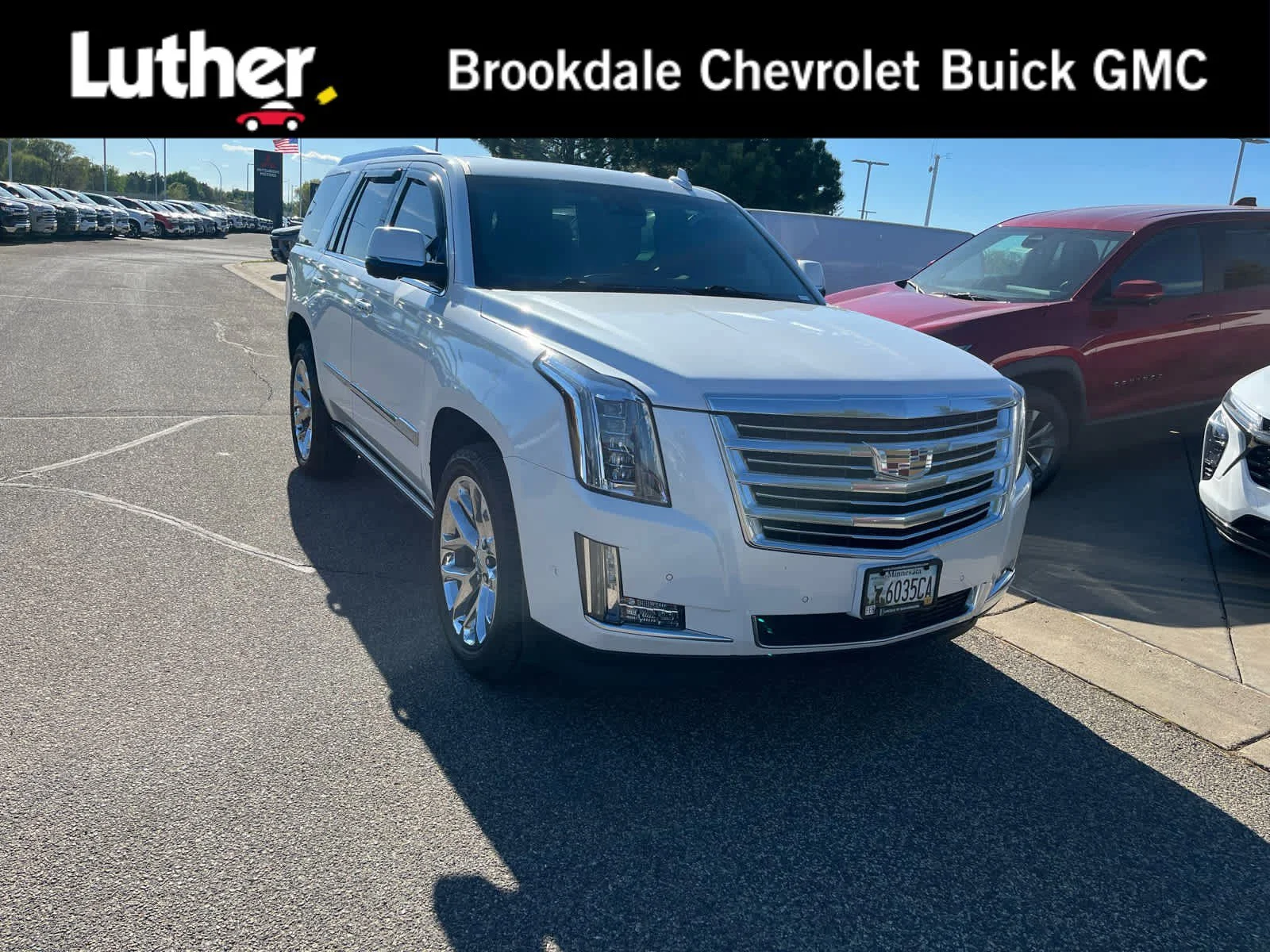 2018 Cadillac Escalade AWD Platinum's photo