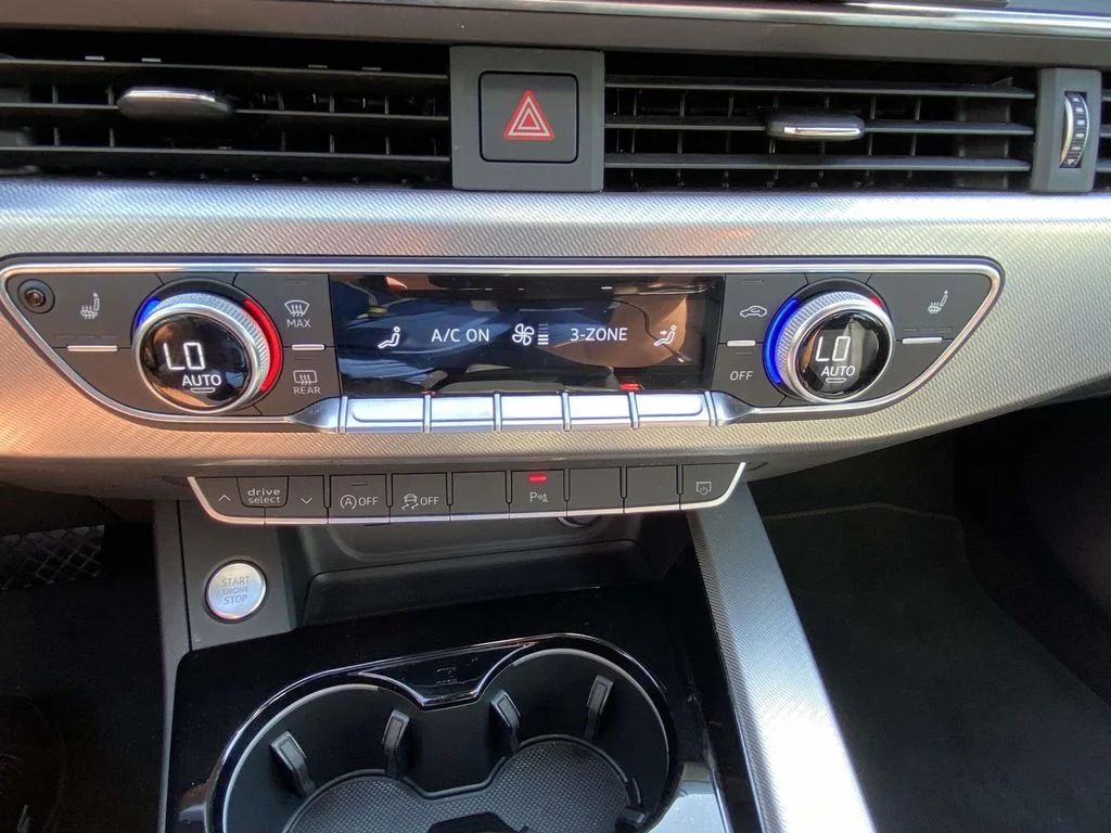 Used 2025 Black Audi S line Premium image 24