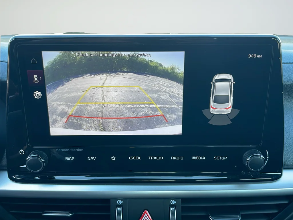 Used 2023 White Kia GT image 16
