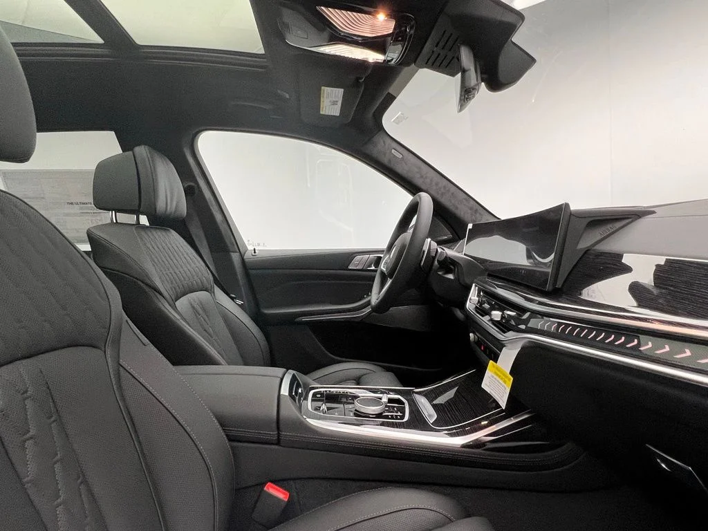 New 2026 Skyscraper Grey Metallic BMW xDrive40i image 6