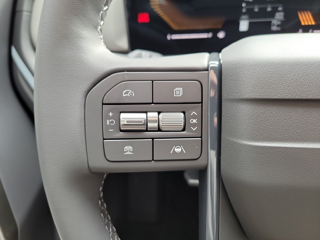 New 2027 Snow White Pearl Kia S image 23