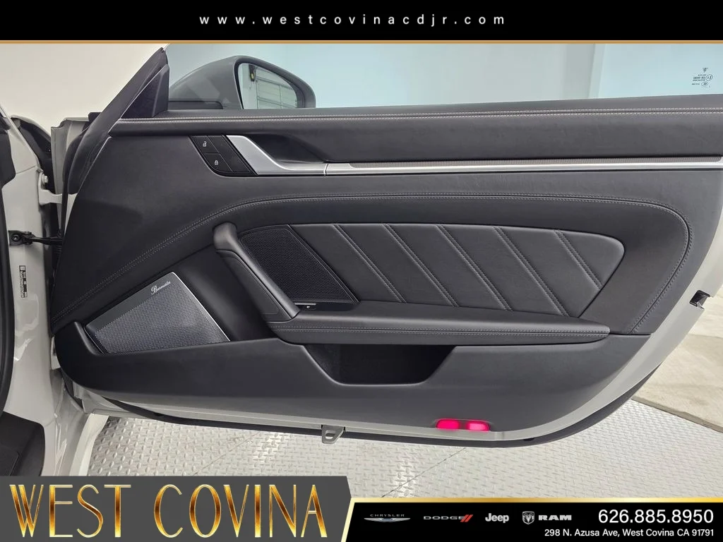 Used 2022  Porsche Turbo S image 17