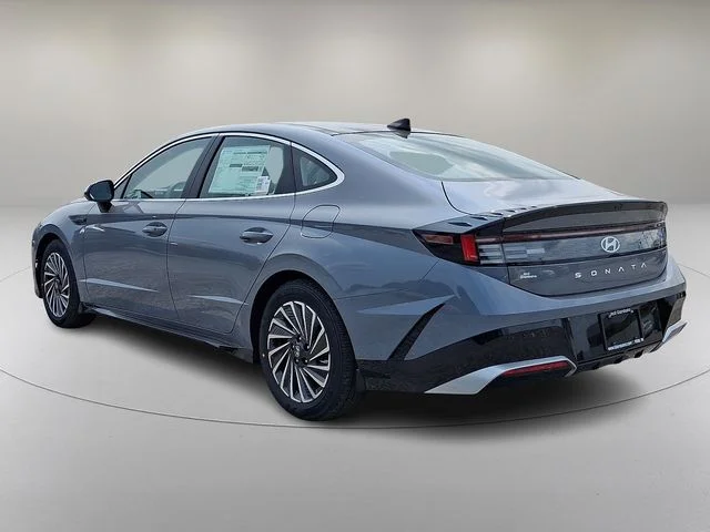 New 2026 Blue Hyundai SEL image 5