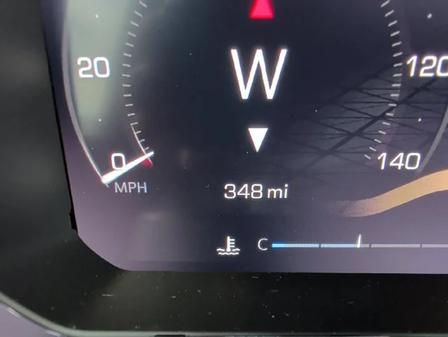 New 2026 Summit White GMC SLE image 19