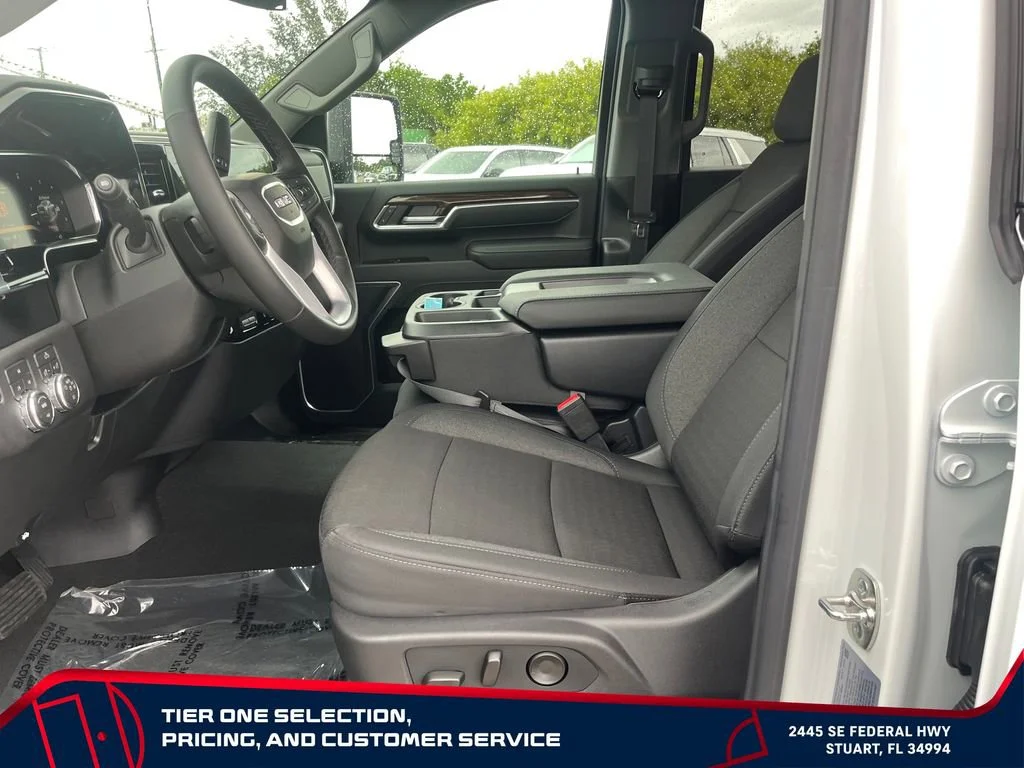 New 2026 Summit White GMC SLE image 8