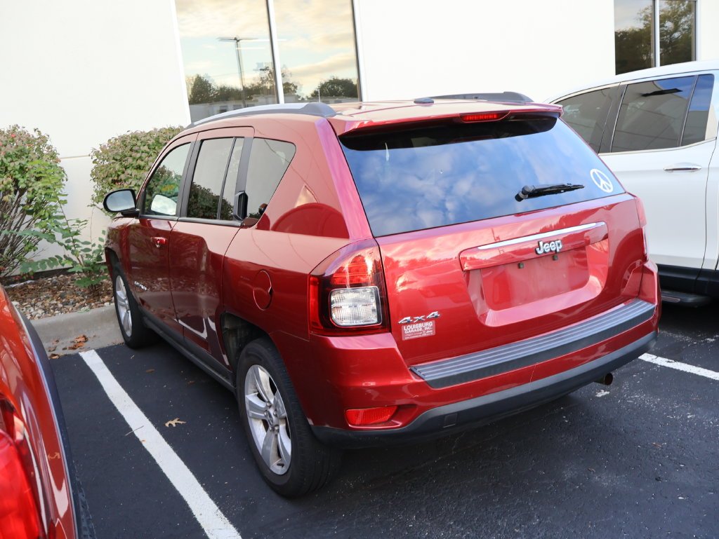 Used 2017 Red Jeep Sport image 4