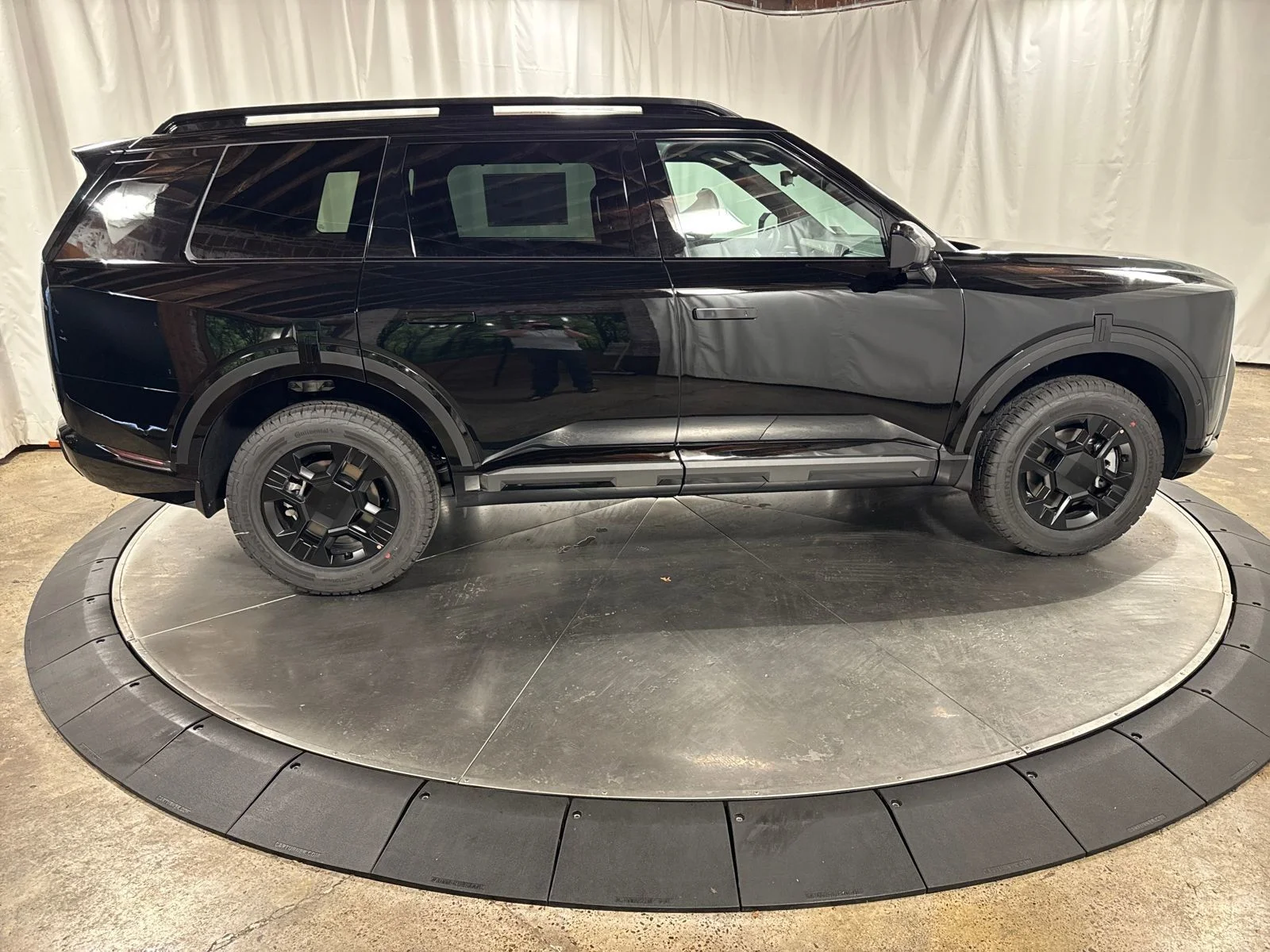 New 2027 Ebony Black Kia X-Pro SX-Prestige image 6