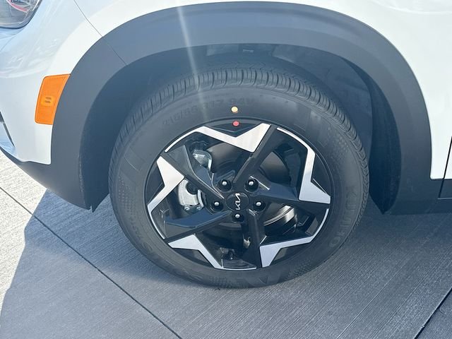 New 2026 Clear White / Black Roof Kia S image 31