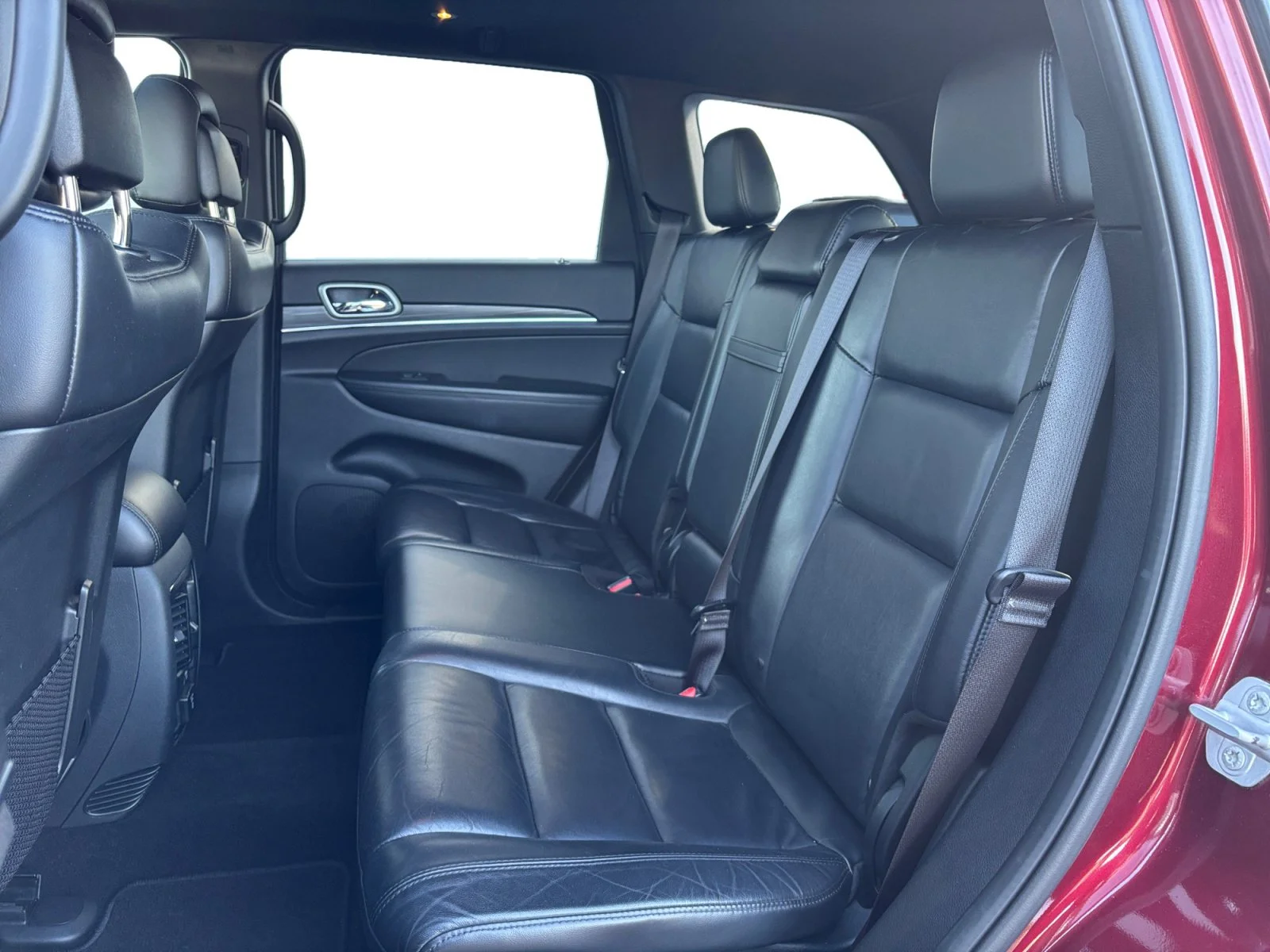 Used 2019 Red Jeep Limited image 16
