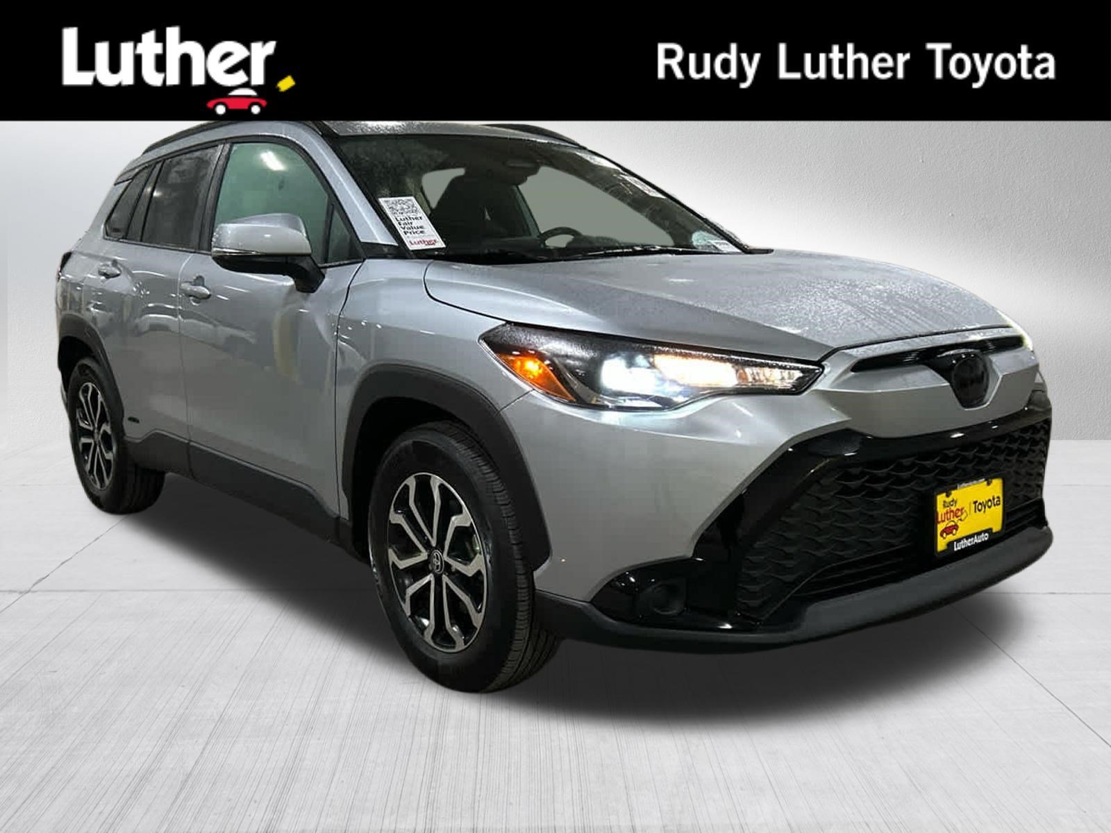 2024 Toyota Corolla Cross SE