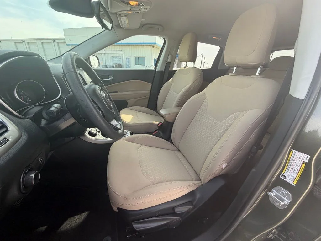 Certified Used 2018 Green Jeep Sport image 10