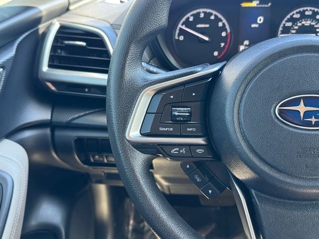 Used 2019 White Subaru Base image 10