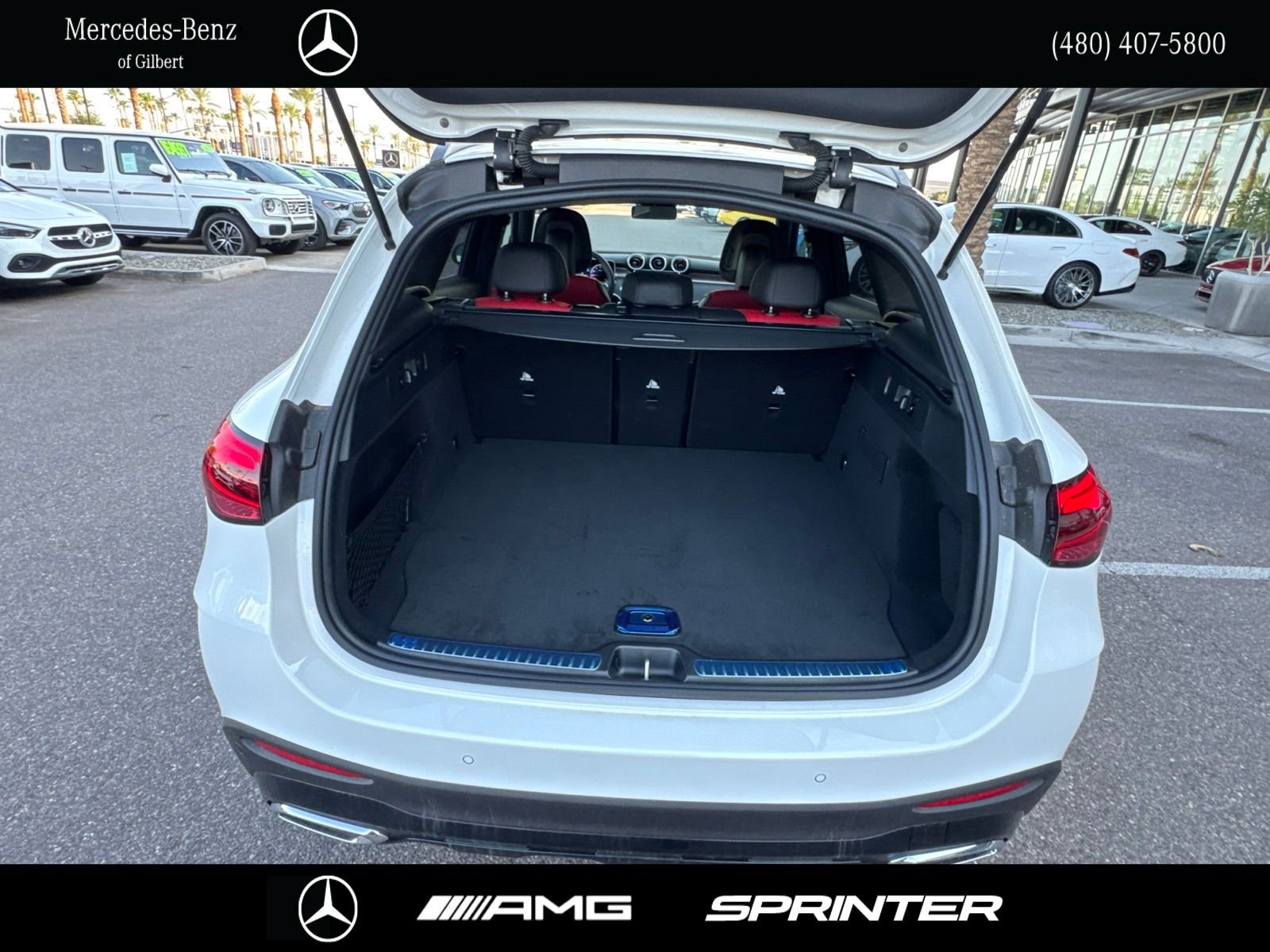 New 2026 Polar White Mercedes-Benz GLC 300 image 8