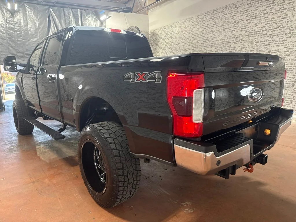 Used 2019 Agate Black Metallic Ford Lariat image 5