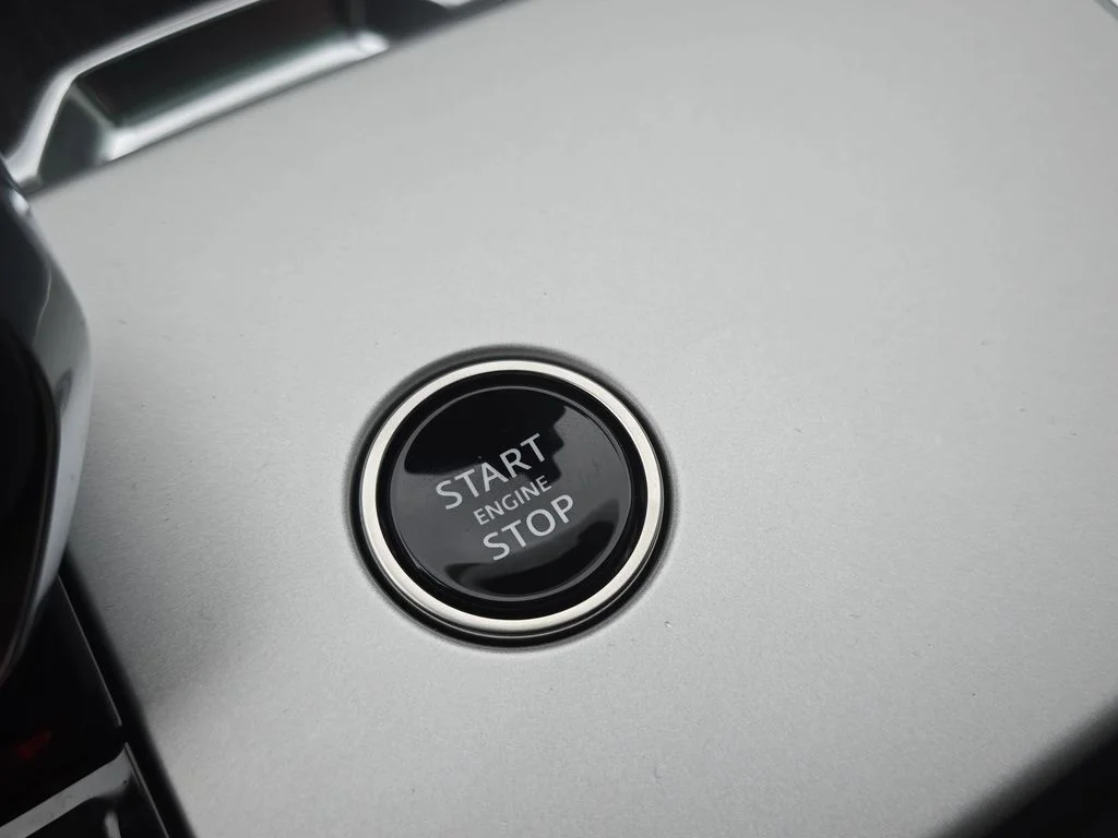 2025 Land Rover Range Rover SE - Photo 27