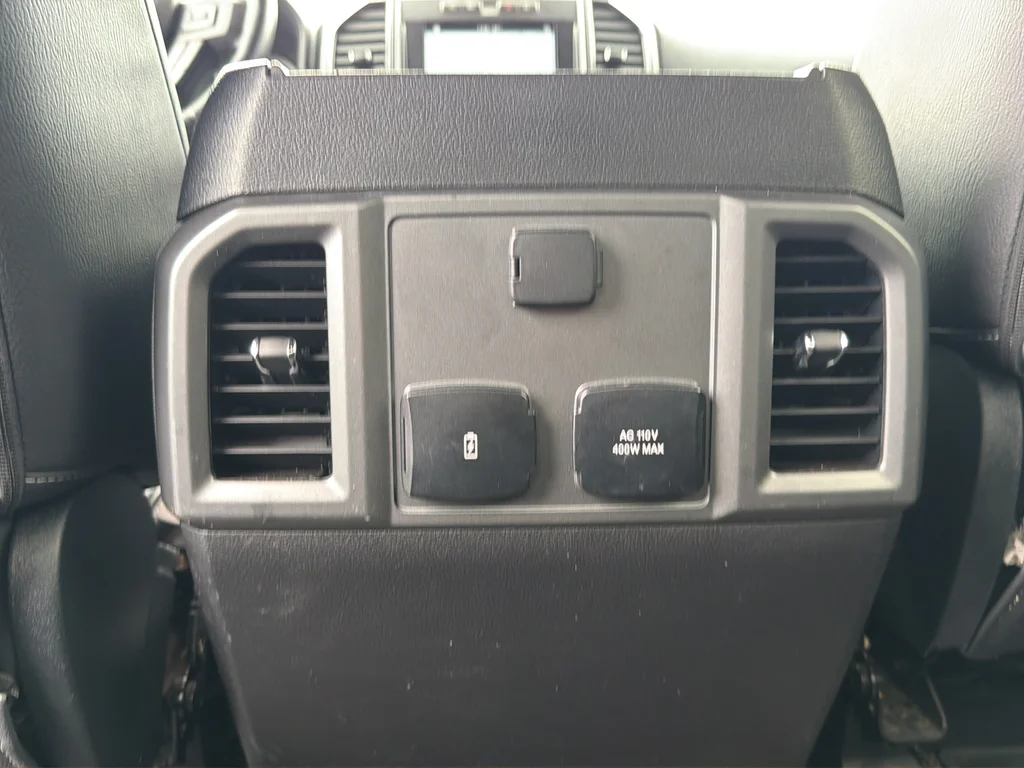 Used 2018 Gray Ford XLT image 33