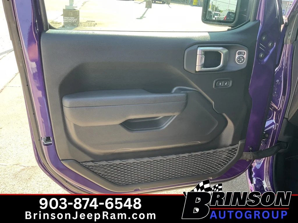New 2026 Reign Jeep Sport S image 9