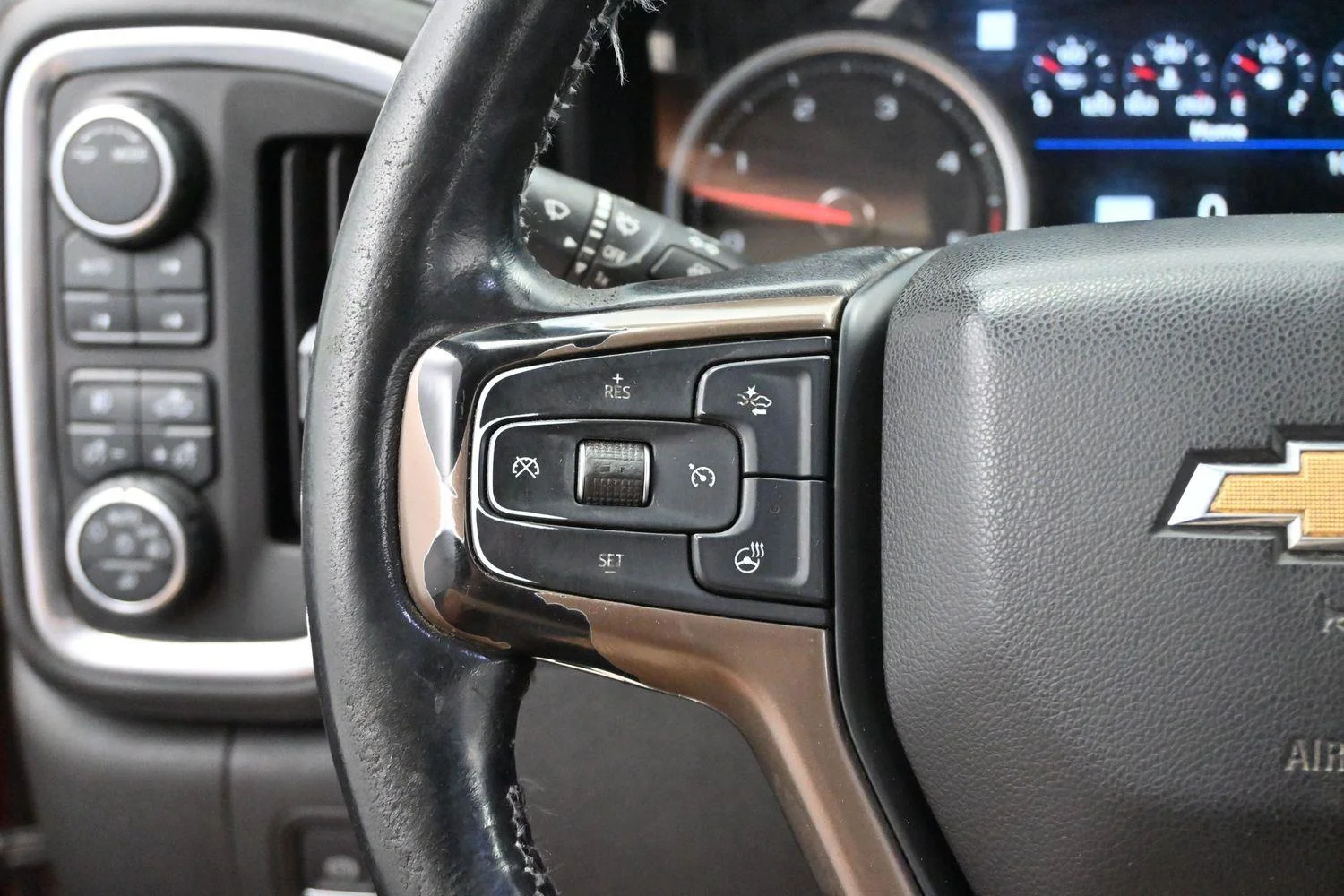 Used 2021 Cherry Red Tintcoat Chevrolet High Country image 17