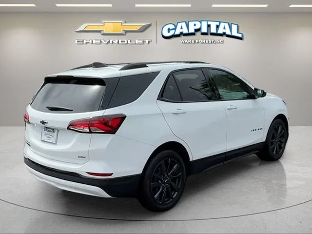 Used 2024 Summit White Chevrolet RS image 5