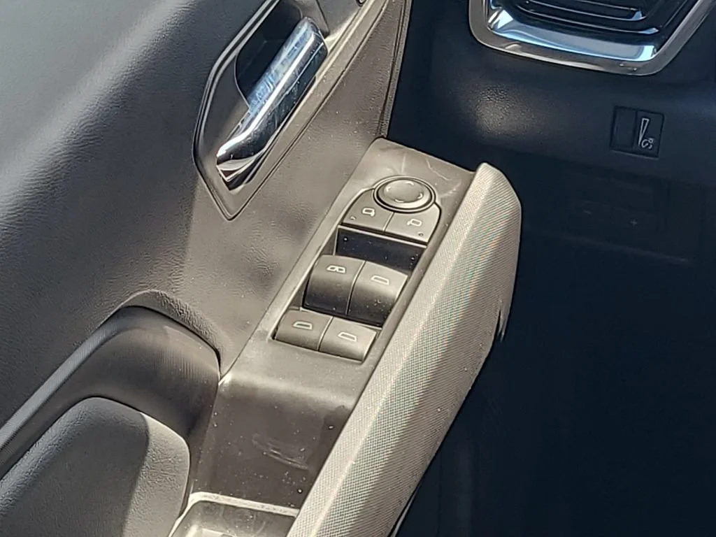 New 2026 Rapids Metallic GMC Elevation image 18