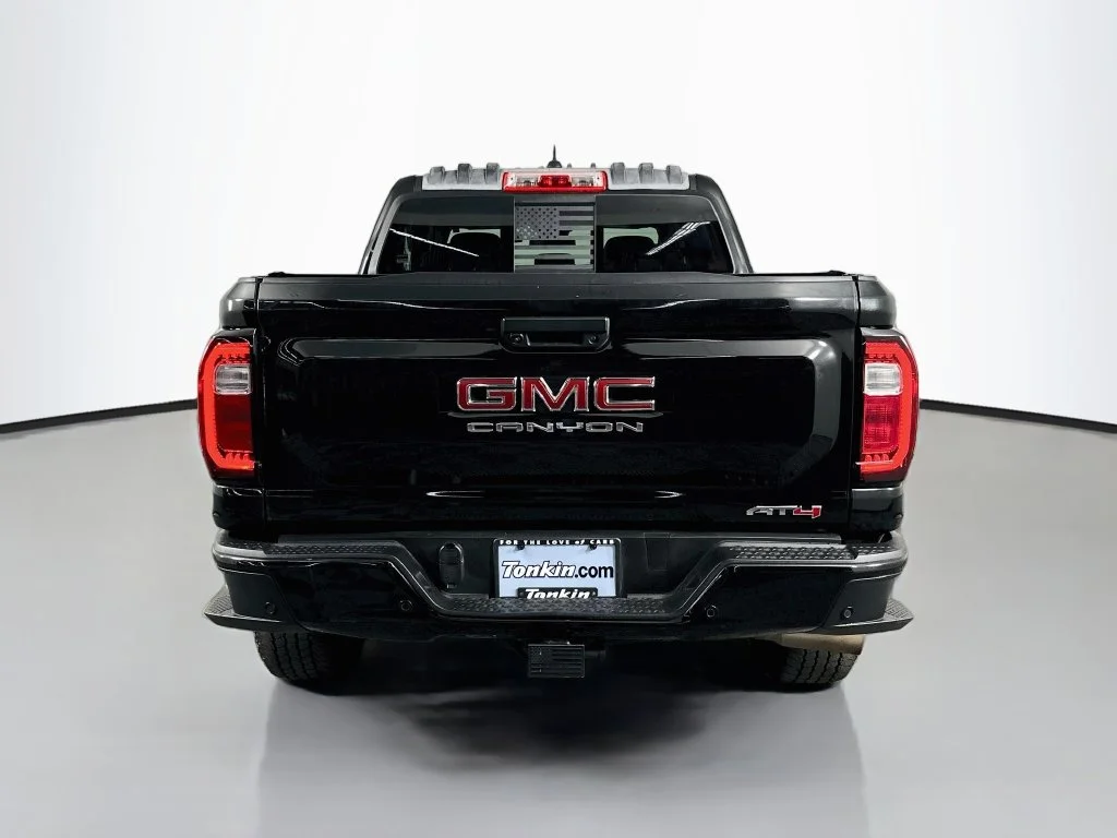 Used 2024 Onyx Black GMC AT4 image 7