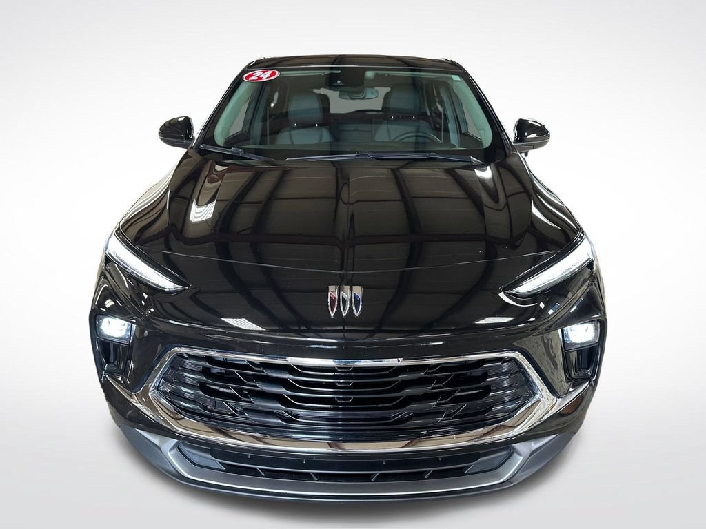 Used 2024 Ebony Twilight Metallic Buick Preferred image 9