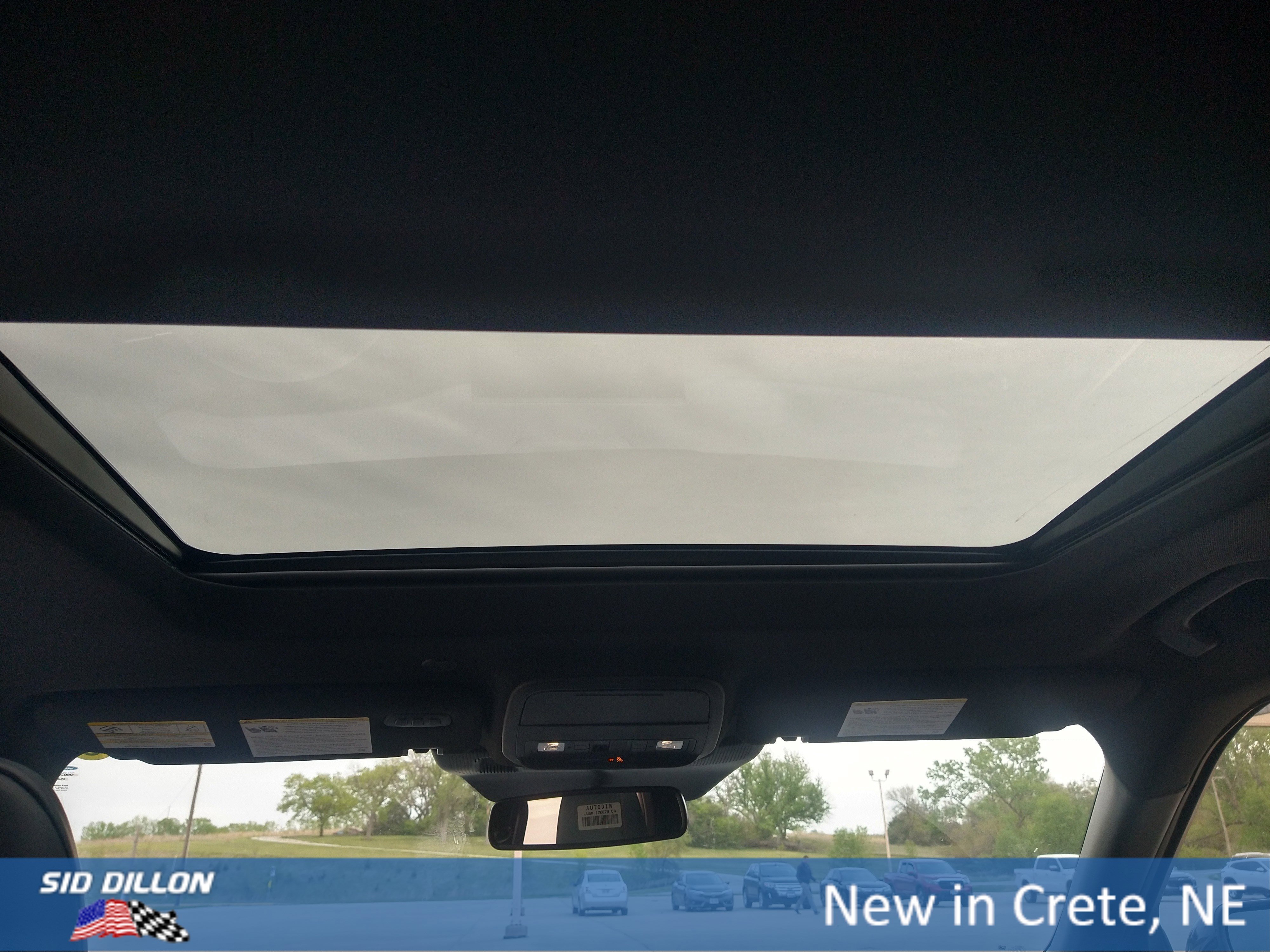 New 2026 Space White Metallic Ford ST-Line image 10